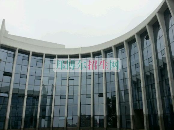 湖南涉外經(jīng)濟學院是幾本