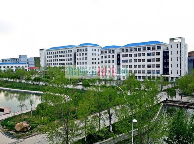 新疆天山職業(yè)技術學院網(wǎng)站網(wǎng)址