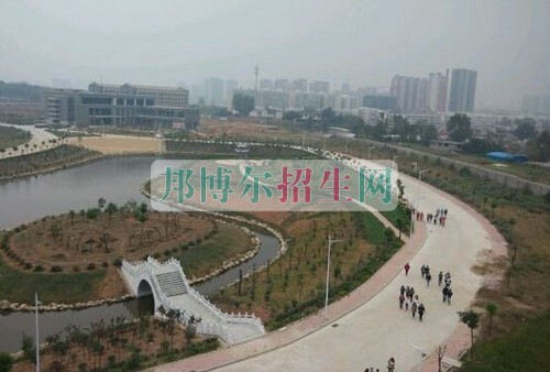 南陽醫(yī)學(xué)高等?？茖W(xué)校