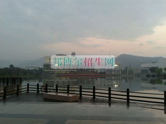 蘇州經(jīng)貿職業(yè)技術學院是幾專