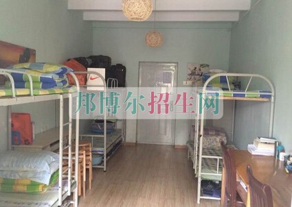 漯河衛(wèi)生中等專(zhuān)業(yè)學(xué)校