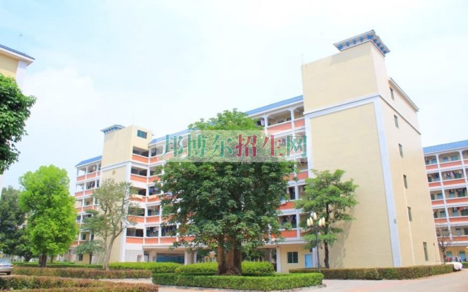 惠州經(jīng)濟(jì)職業(yè)技術(shù)學(xué)院2016年招生簡(jiǎn)章