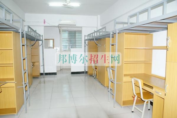 海南工商職業(yè)學院宿舍條件