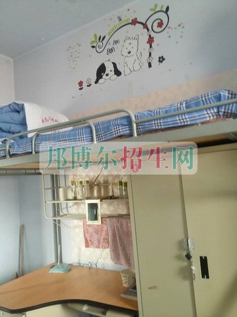 阜新高等?？茖W(xué)校宿舍條件