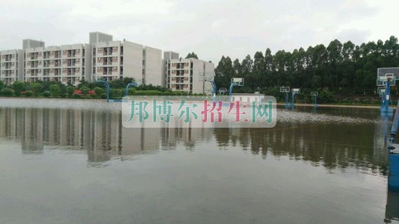 廣州現(xiàn)代信息工程職業(yè)技術學院網站網址
