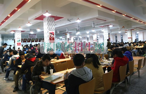 福州軟件職業(yè)技術(shù)學院食堂