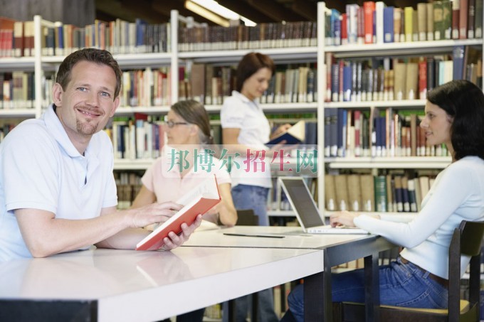 中?？梢陨髮? width=