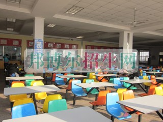 青島科技大學食堂