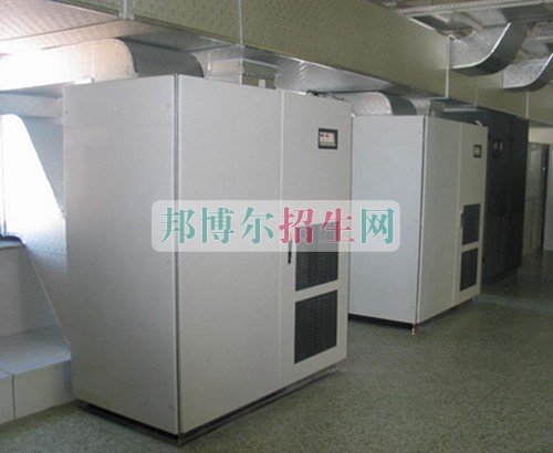 初中畢業(yè)學(xué)計算機信息管理怎么樣