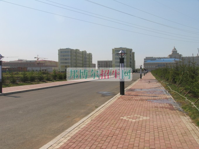 動漫設(shè)計與制作學(xué)校好嗎