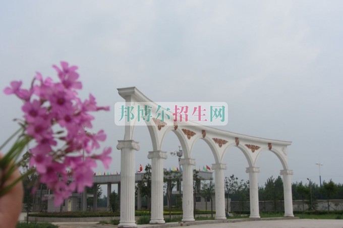 有什么好的應(yīng)用電子技術(shù)學校