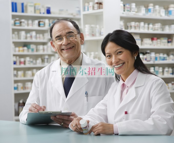 成都初中生可以讀藥劑專(zhuān)業(yè)嗎