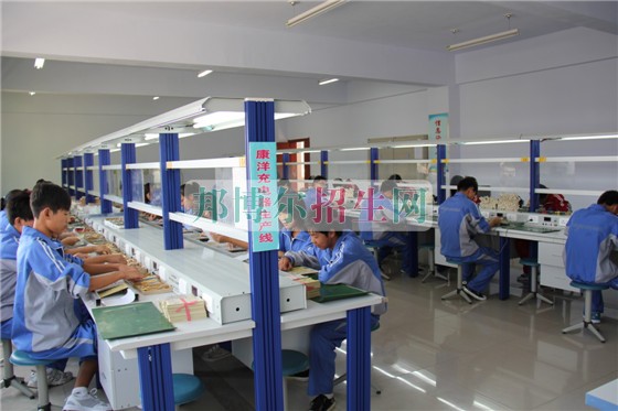 成都應用電子技術好就業(yè)嗎