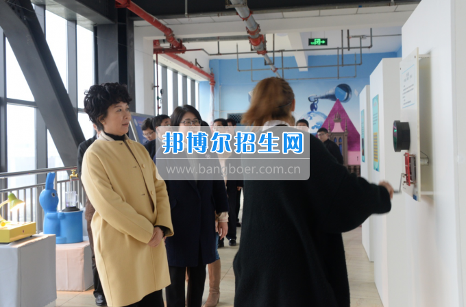 市委常委、宣傳部長潘梅到川南幼兒師范高等?？茖W(xué)校調(diào)研思想政治工作