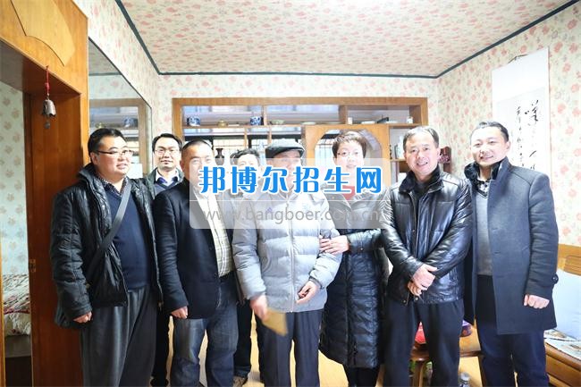 四川省技術(shù)監(jiān)督學校熊蘭校長一行春節(jié)前夕走訪慰問退休干部職工