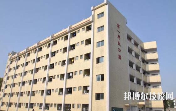重慶立信職業(yè)中學2020年報名條件、招生要求、招生對象