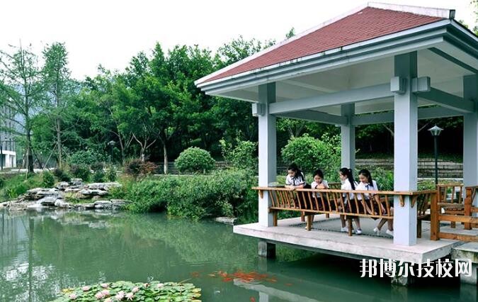 重慶女子職業(yè)高級中學2020年有哪些專業(yè)