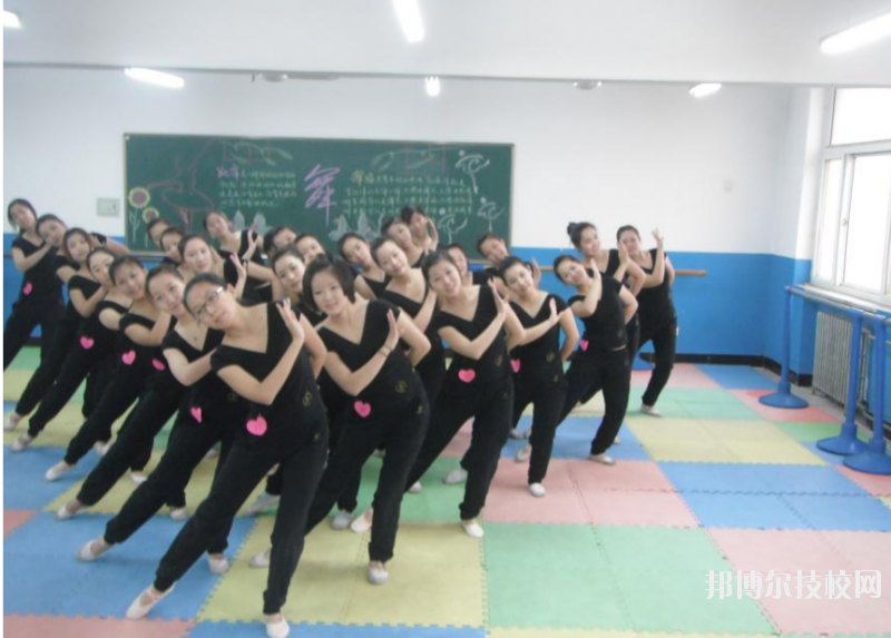 長(zhǎng)順中等職業(yè)學(xué)校2020年學(xué)費(fèi)、收費(fèi)多少