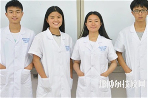 成都成醫(yī)一附院護(hù)士學(xué)校2020年報(bào)名條件、招生要求、招生對象