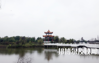南昌理工職業(yè)中等專(zhuān)業(yè)學(xué)校2020年招生辦聯(lián)系電話(huà)