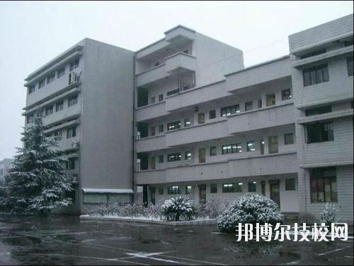 永康衛(wèi)生學校2020年報名條件、招生要求、招生對象