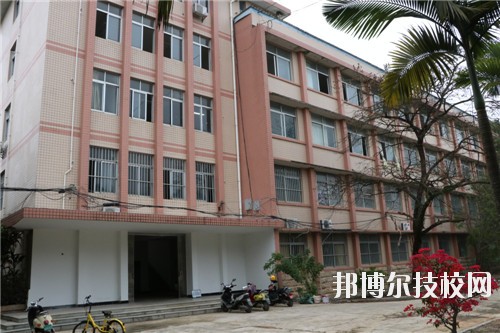 南寧工貿(mào)職業(yè)技術(shù)學(xué)校2020年有哪些專(zhuān)業(yè)