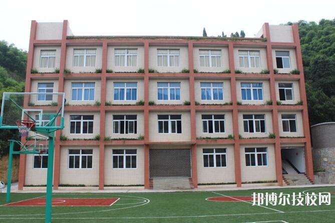 重慶涪陵信息技術(shù)學校2020年報名條件、招生要求、招生對象