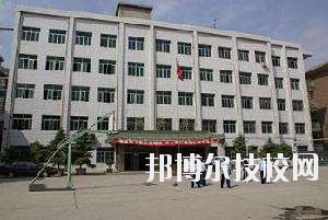 江西吉安衛(wèi)生學(xué)校2020年報名條件、招生要求、招生對象 