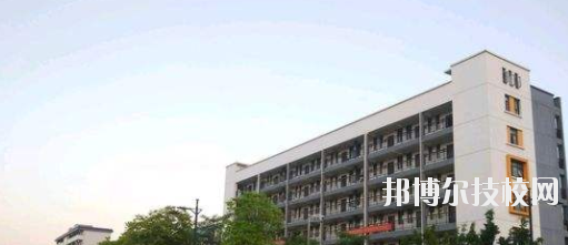 南寧第三職業(yè)技術(shù)學校2020年報名條件、招生要求、招生對象 