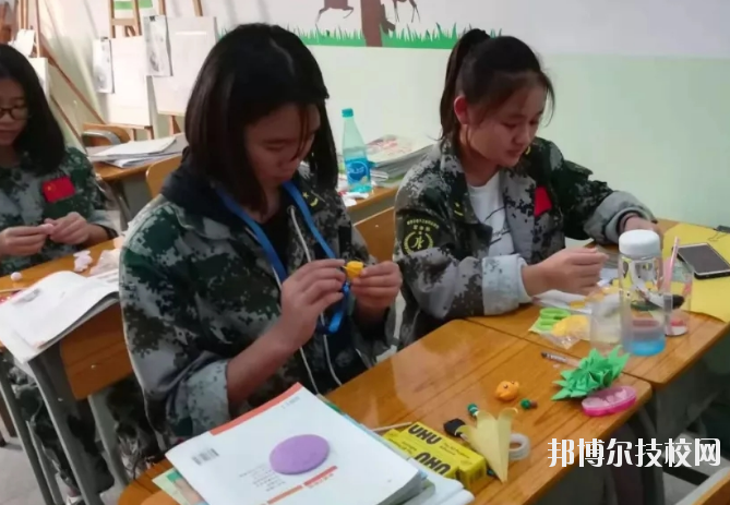 南康電子工業(yè)技術(shù)學(xué)校2020年招生辦聯(lián)系電話(huà)