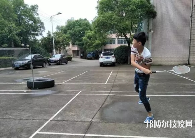 江西新興產(chǎn)業(yè)工程學(xué)校2020年報(bào)名條件、招生要求、招生對象