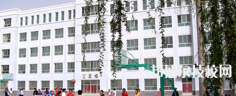 金塔汽車修理中等專業(yè)學(xué)校2020年學(xué)費(fèi)、收費(fèi)多少