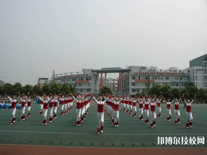 成都實(shí)驗(yàn)商貿(mào)管理學(xué)校2020年報(bào)名條件、招生要求、招生對(duì)象
