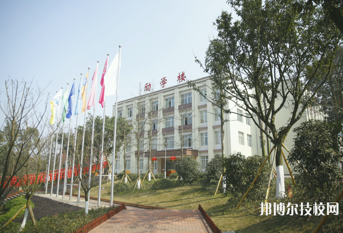 重慶立信職業(yè)教育中心2020年報(bào)名條件、招生要求、招生對(duì)象