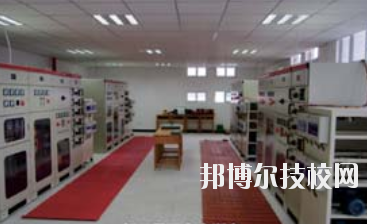 重慶萬州第一職業(yè)高級(jí)中學(xué)2020年報(bào)名條件、招生要求、招生對象