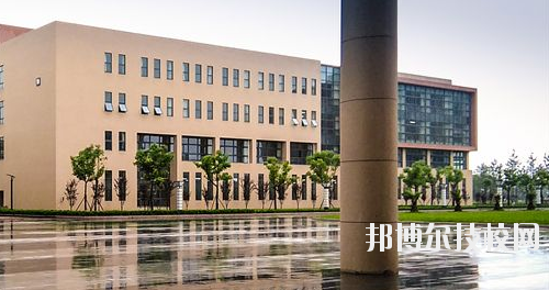 長安汽車(集團(tuán))有限責(zé)任公司技工學(xué)校怎么樣、好不好