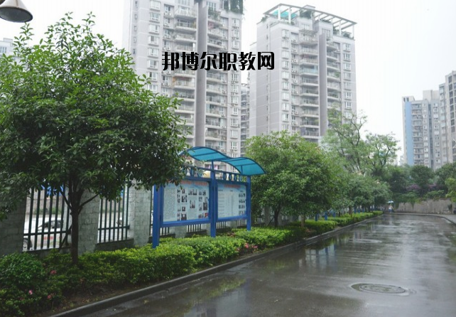 重慶五里店職業(yè)中學(xué)2020年報名條件、招生要求、招生對象