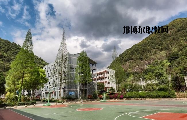 永嘉縣職業(yè)中學2020年報名條件、招生要求、招生對象