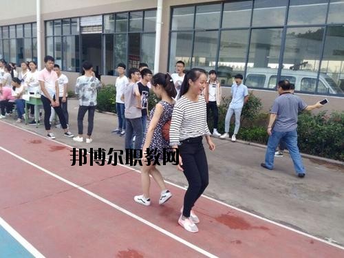 達(dá)州水電學(xué)校2020年報(bào)名條件、招生要求、招生對(duì)象