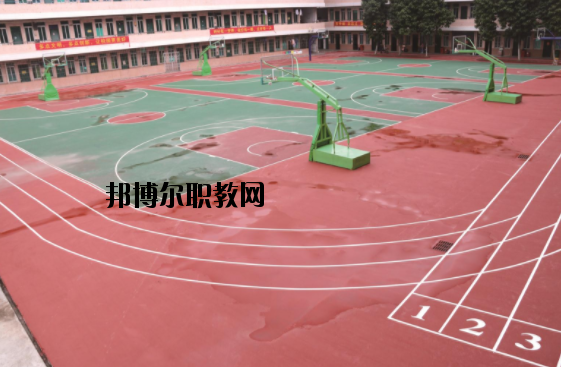 廣州華成理工職業(yè)技術(shù)學(xué)校2020年報名條件、招生要求、招生對象