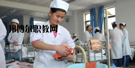 慶陽衛(wèi)生學校2020年報名條件、招生要求、招生對象