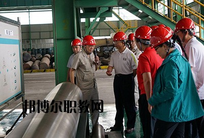 江油市攀長鋼技工學(xué)校2020年報名條件、招生要求、招生對象