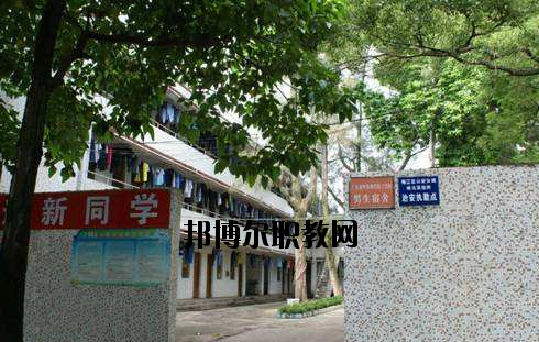 廣東粵東商貿(mào)技工學(xué)校2020年招生辦聯(lián)系電話