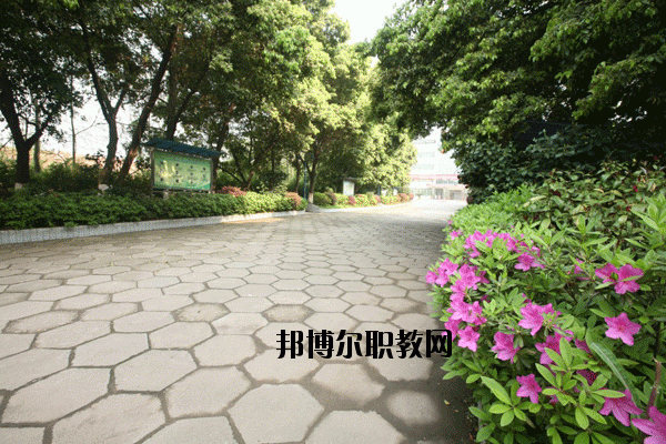 贛州農(nóng)業(yè)學(xué)校2020年報(bào)名條件、招生要求、招生對象 