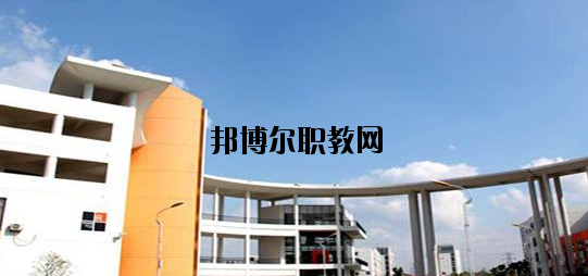 湖州藝術(shù)與設(shè)計學(xué)校怎么樣，好不好