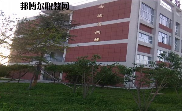 藍(lán)田職業(yè)教育中心2020年報(bào)名條件、招生要求、招生對(duì)象 