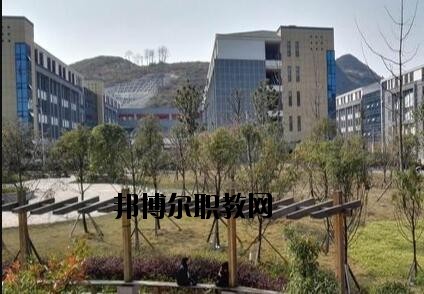貴州農(nóng)業(yè)機(jī)電學(xué)校2020年報名條件、招生要求、招生對象
