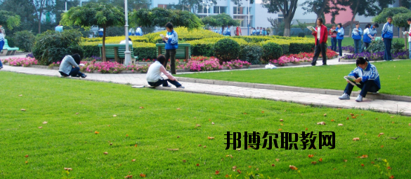 甘肅工業(yè)技師學(xué)院2020年報名條件、招生要求、招生對象