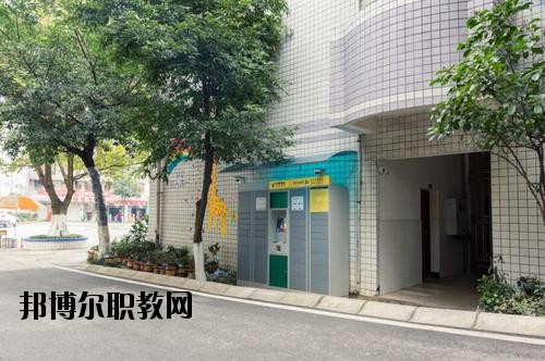 龍南職業(yè)中等專業(yè)學(xué)校2020年報名條件、招生要求、招生對象