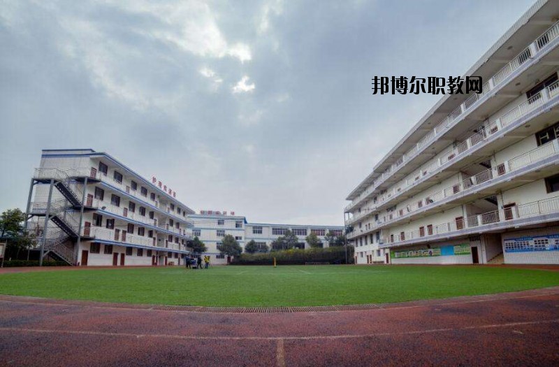 龍南職業(yè)中等專業(yè)學(xué)校怎么樣、好不好
